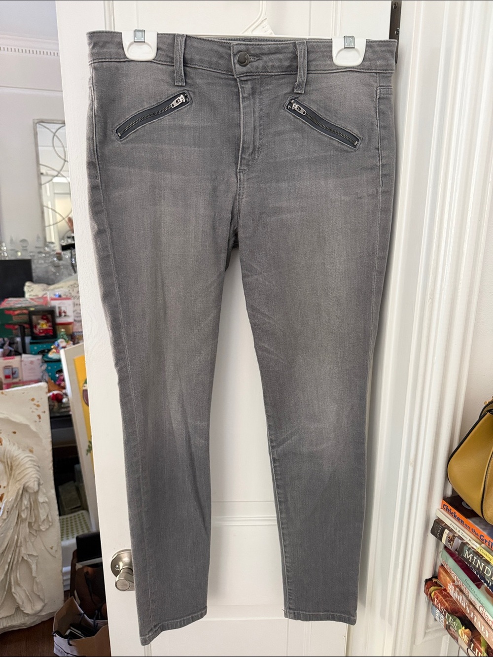 Joe's Jeans Shelby King Ankle Jeans Grey Wash Stretch Front Angle Zip Pockets